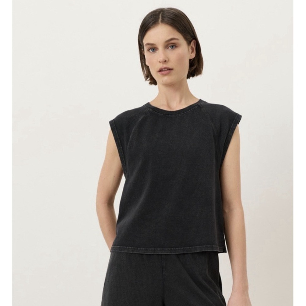 Pact Organic Cotton Weekends Raglan Washed Black Muscle Tee Pigment Dyed Sunwash